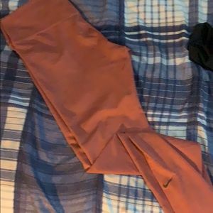 Nike “all in” leggings